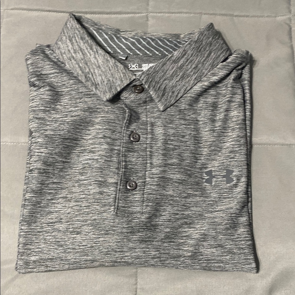 Under Armour loose fit HeatGear polo. Size 2XL